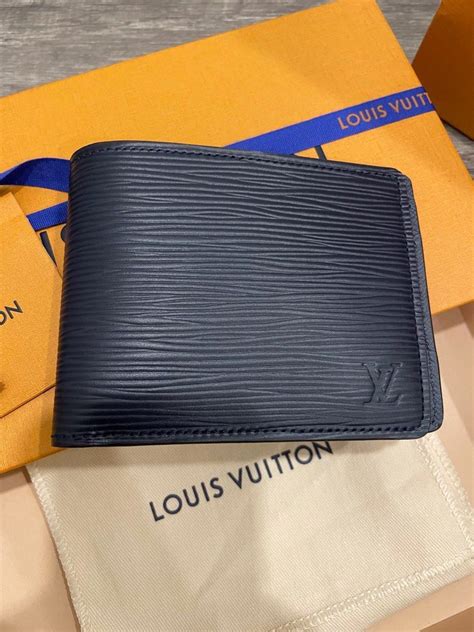 lv m61825|Louis Vuitton Multiple Epi Leather Wallet M61825 + Receipt RRP .